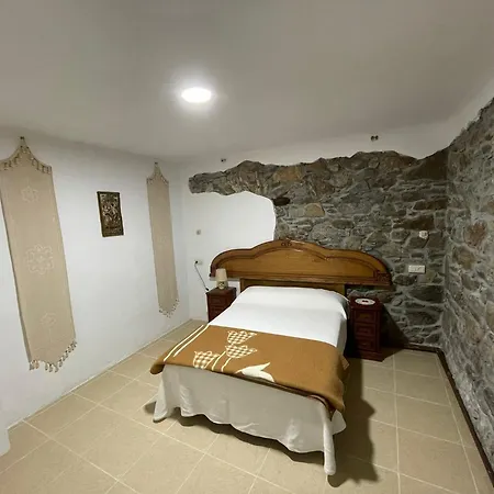 Hotel El Nuevo Semellon Aceptamos Mascotas Tineo